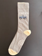 Charger l'image dans la galerie, Chaussette ICONIC # 23
